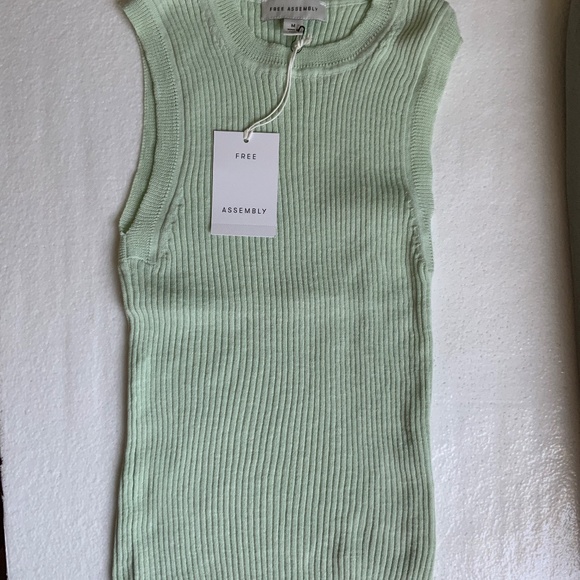 Free Assembly Women's Ribbed Cotton Sweater Tank Top Size Medium in Pastel Green - Picture 6 of 8